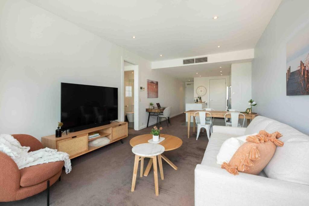 City Apartment, Pool & Carpark Adelaide Esterno foto